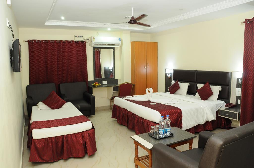 Vihas Inn Τιρουπάτι Εξωτερικό φωτογραφία