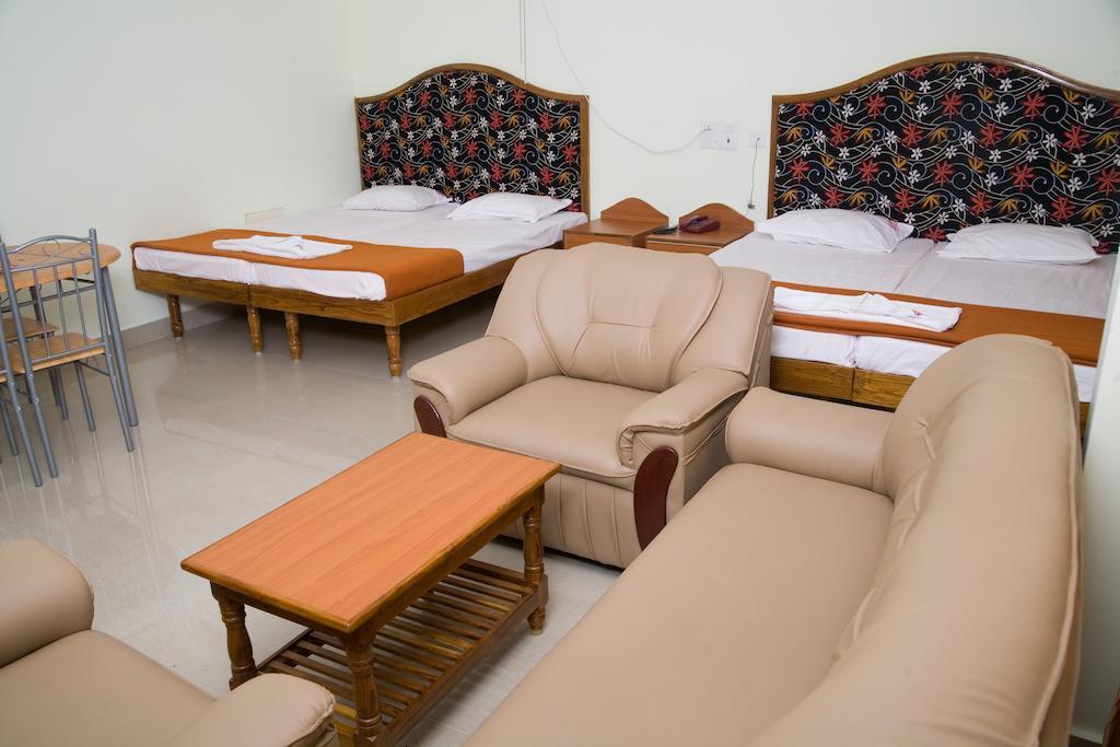 Vihas Inn Τιρουπάτι Δωμάτιο φωτογραφία